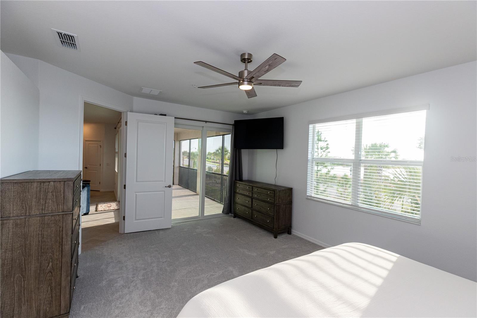 Image 17 of 26 For 16572 Kingwood Lane 3621