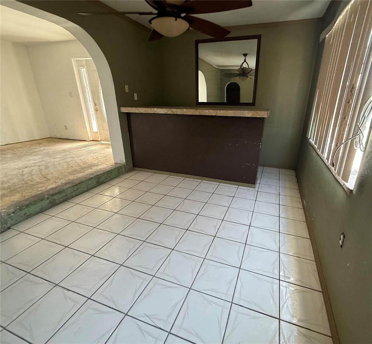 Image 6 of 25 For 1129 Golden Avenue