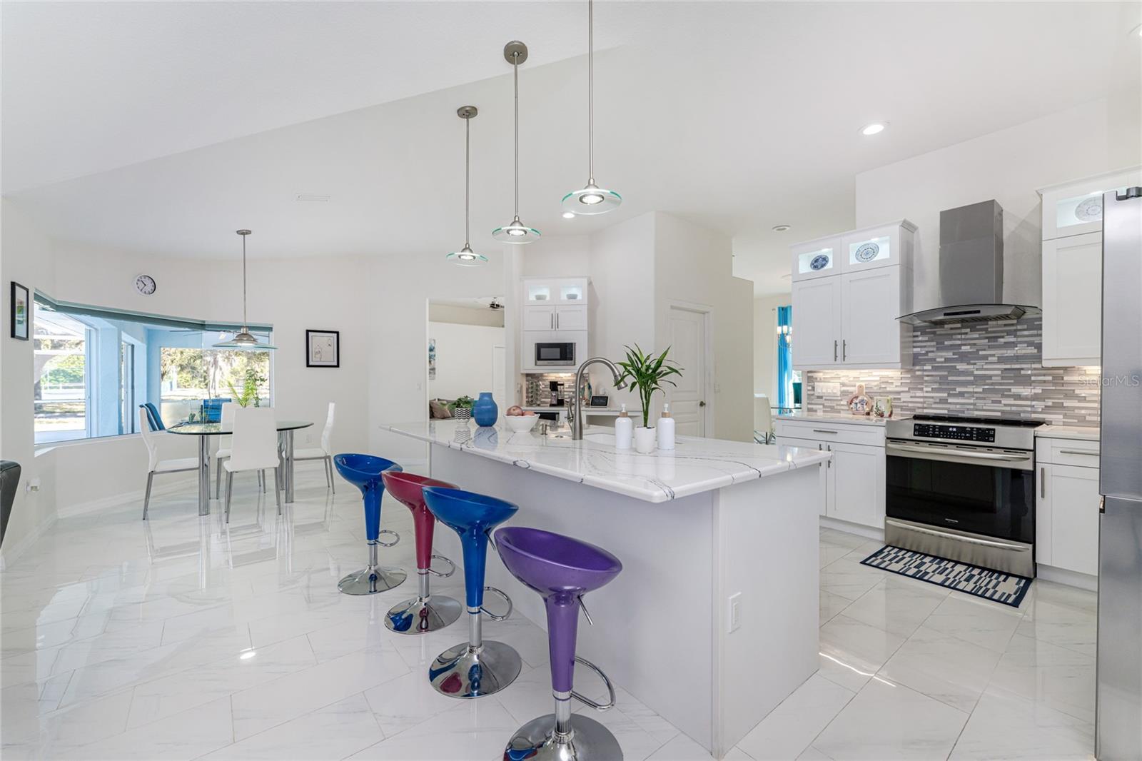 Image 13 of 80 For 1041 Harbour Drake Drive