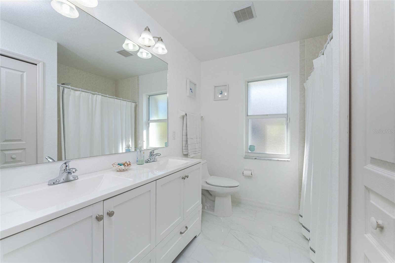 Image 33 of 80 For 1041 Harbour Drake Drive