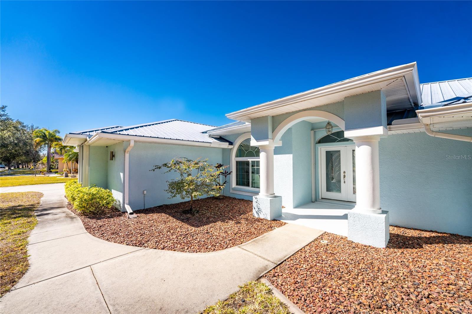 Image 68 of 80 For 1041 Harbour Drake Drive