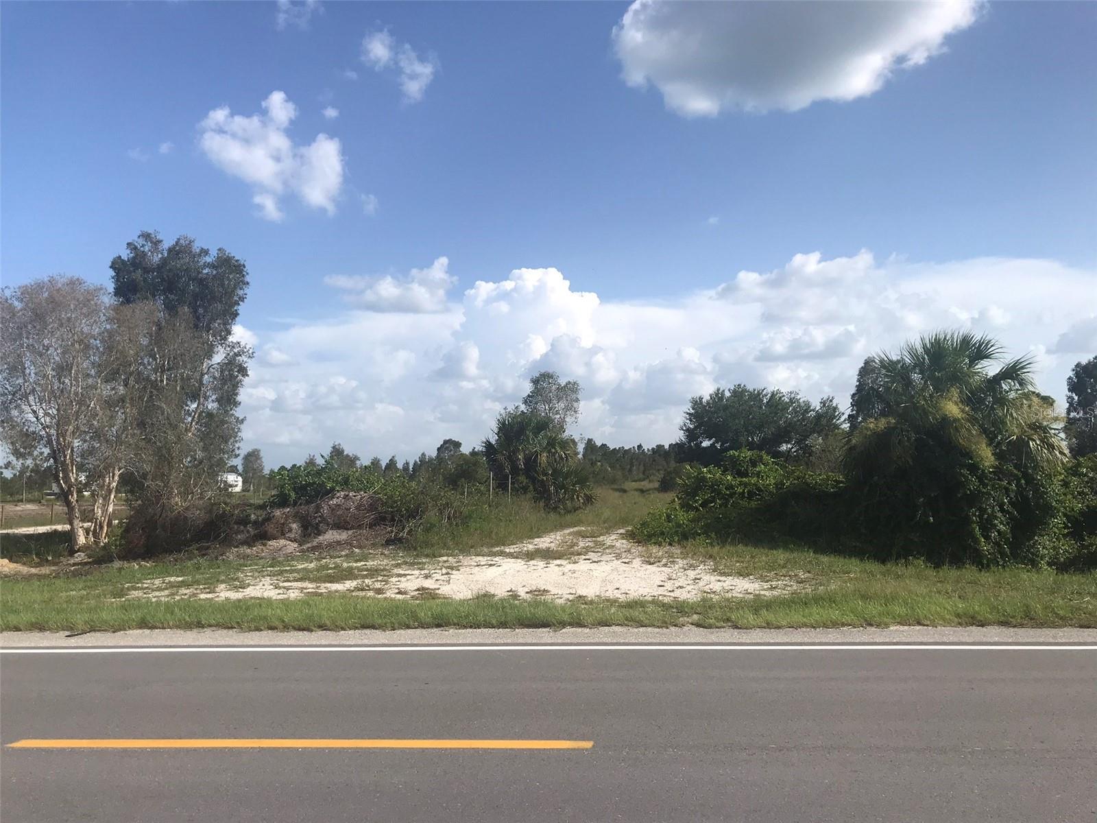 Image 5 of 28 For 48033 Bermont Road