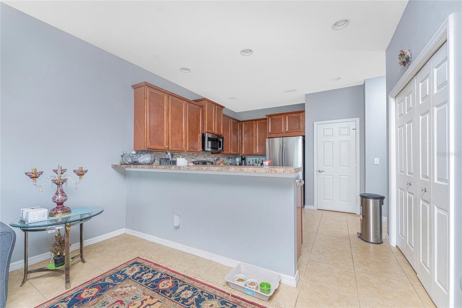 Image 12 of 58 For 8624 Lake Front Court