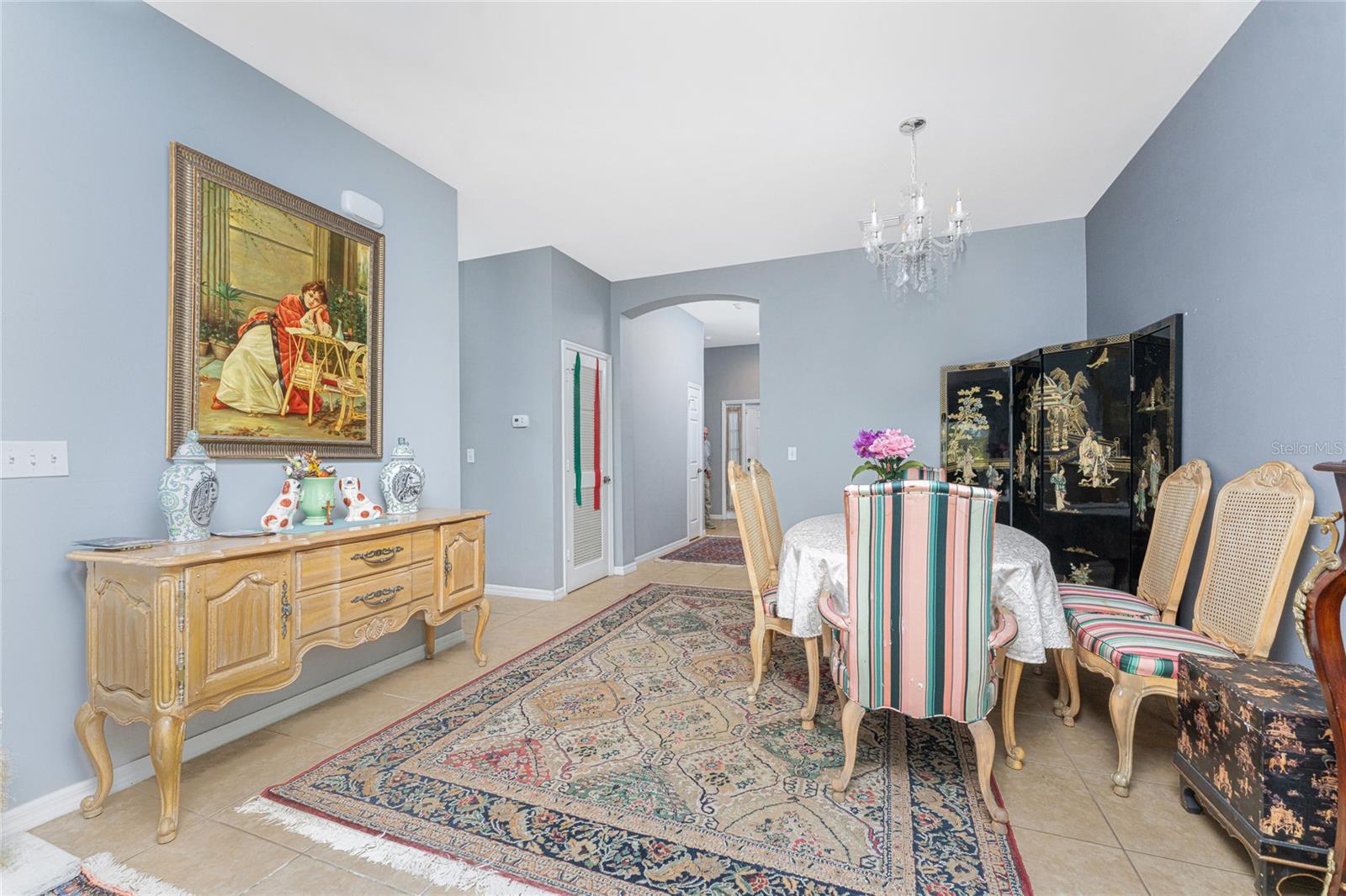 Image 18 of 58 For 8624 Lake Front Court