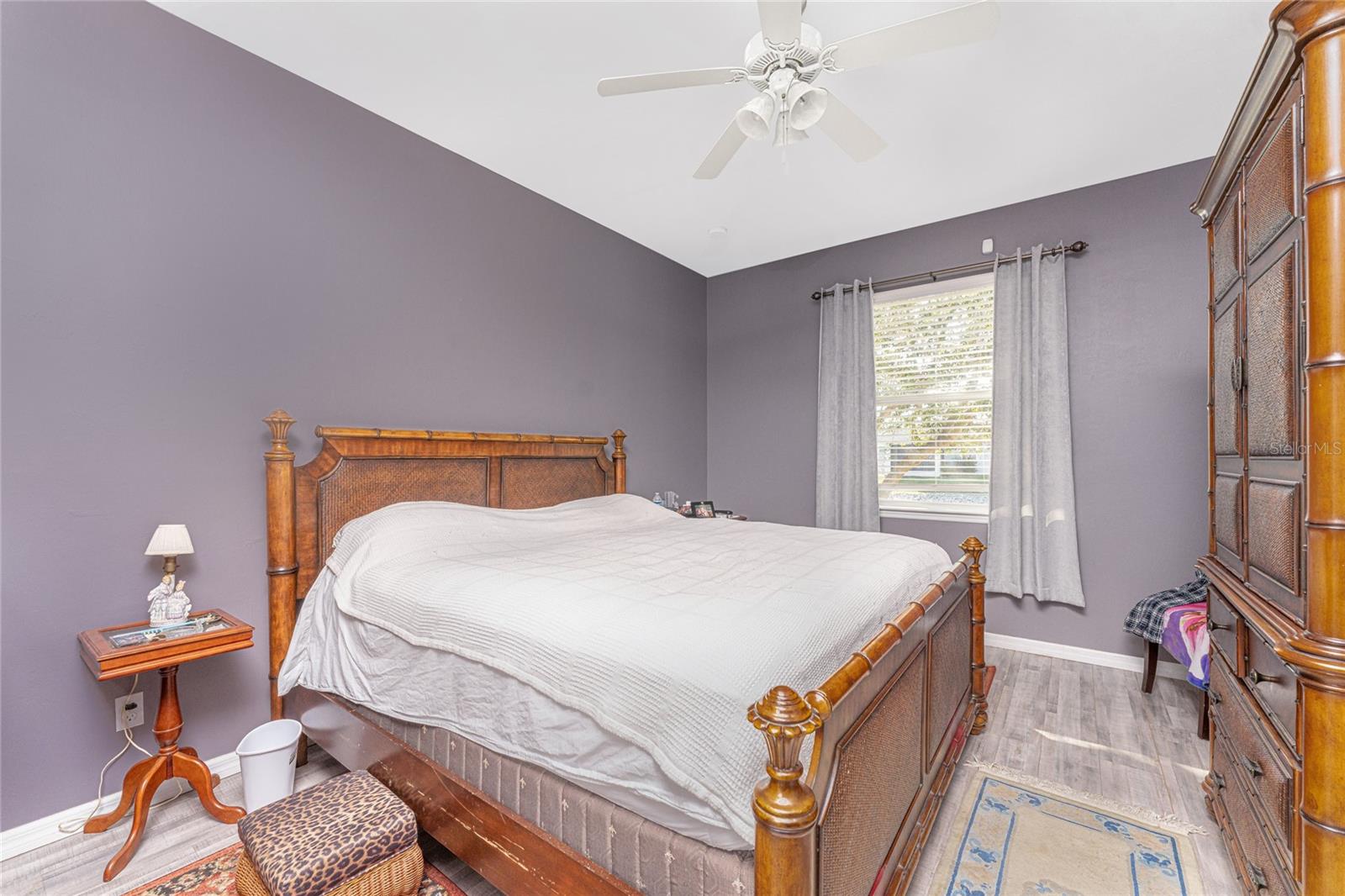 Image 22 of 58 For 8624 Lake Front Court