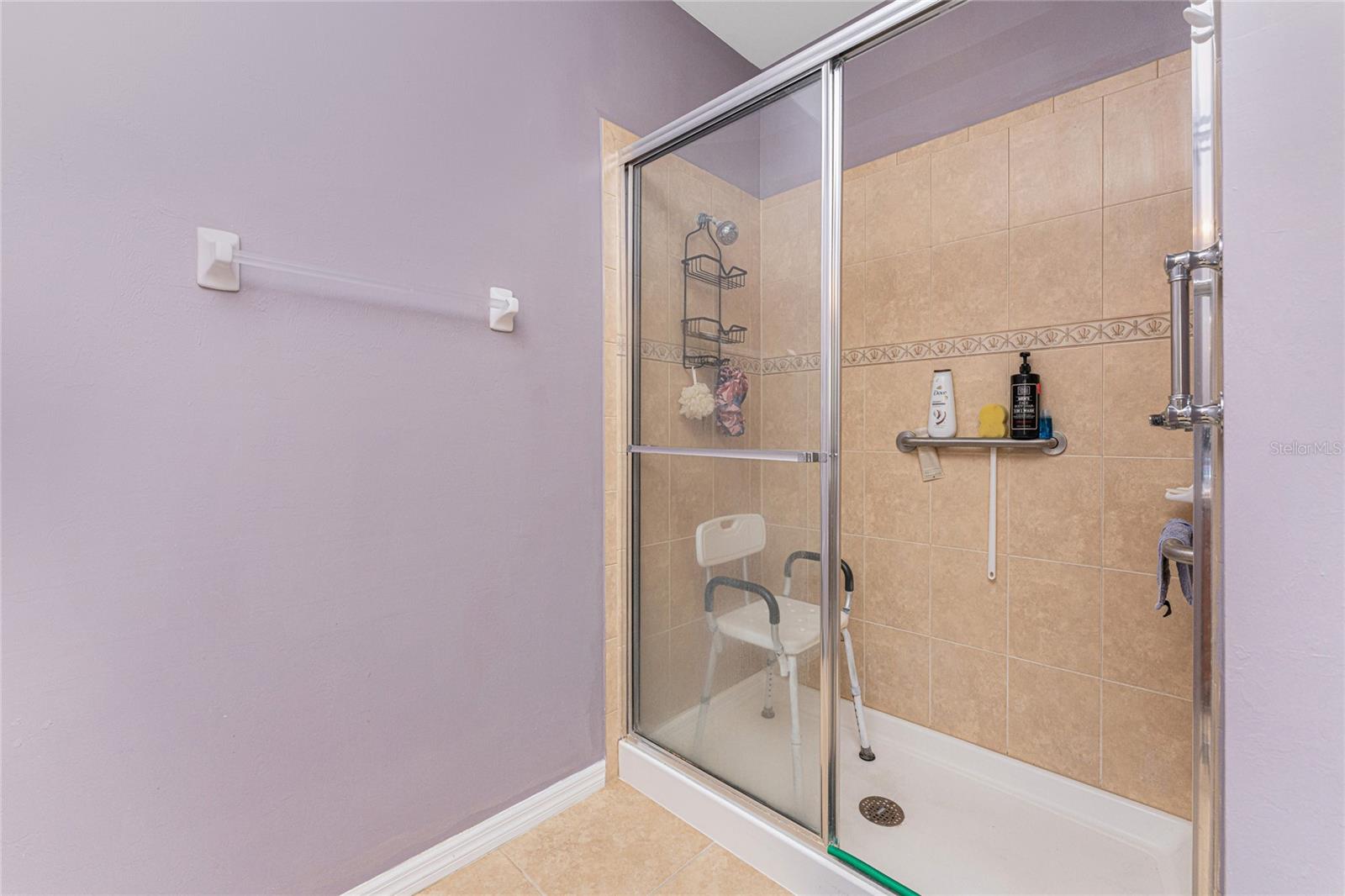 Image 27 of 58 For 8624 Lake Front Court