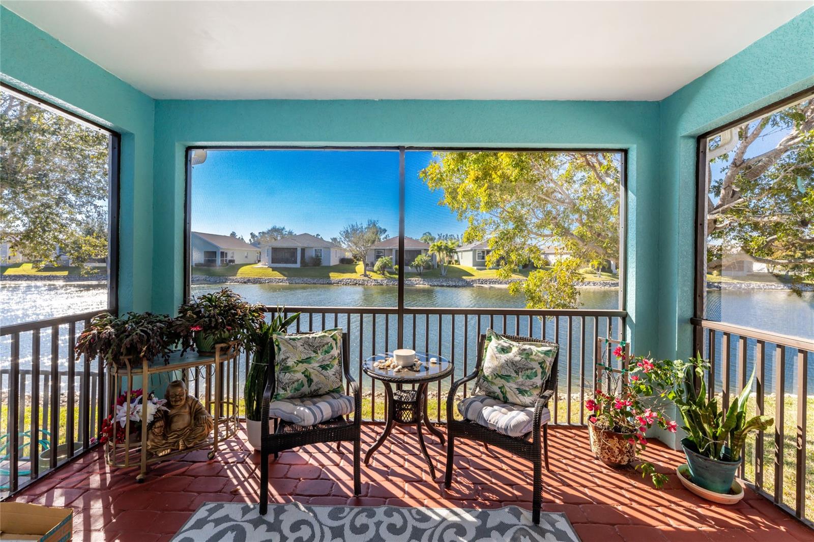 Image 38 of 58 For 8624 Lake Front Court