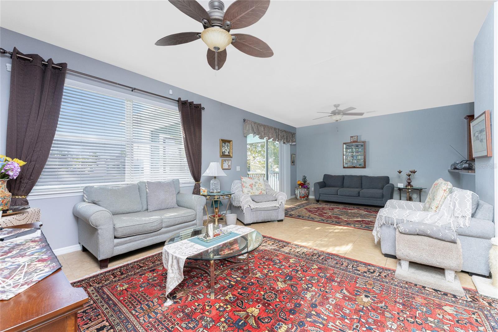 Image 8 of 58 For 8624 Lake Front Court