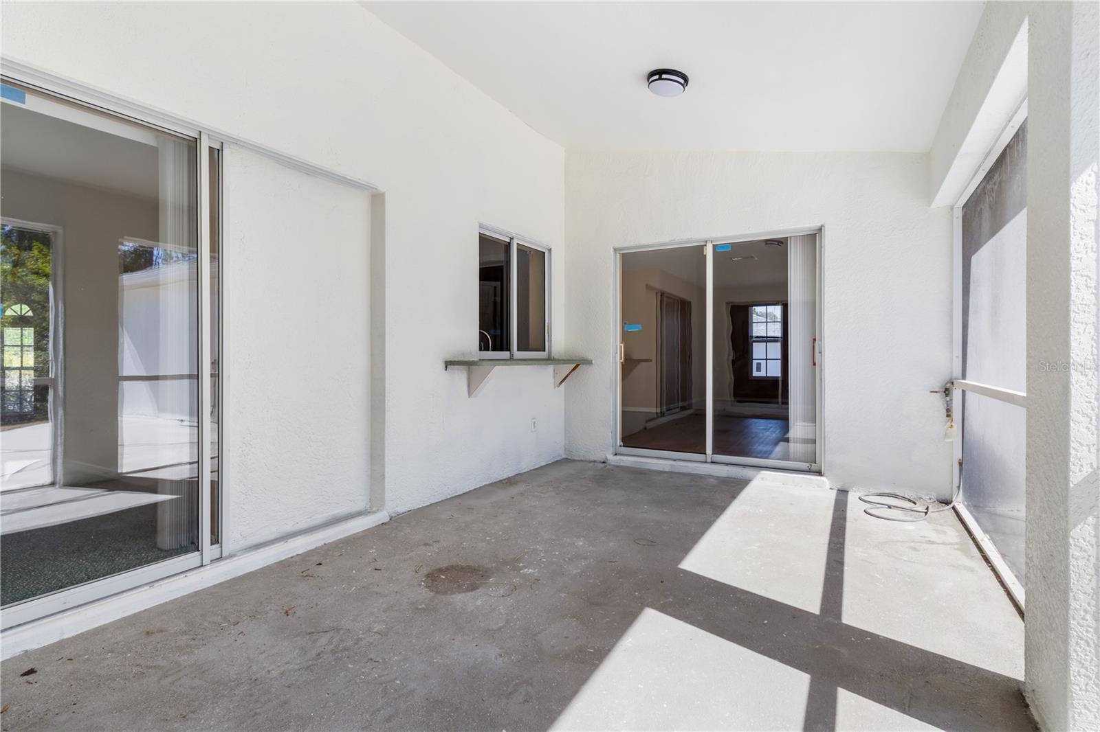 Image 25 of 31 For 23385 Hemenway Avenue