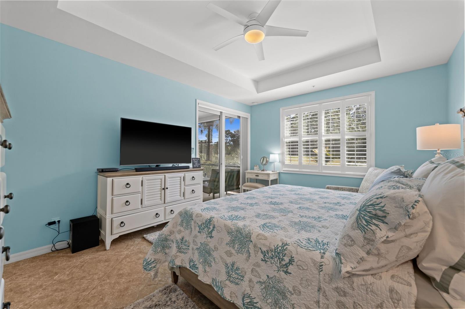 Image 21 of 33 For 10645 Pelican Preserve Boulevard A