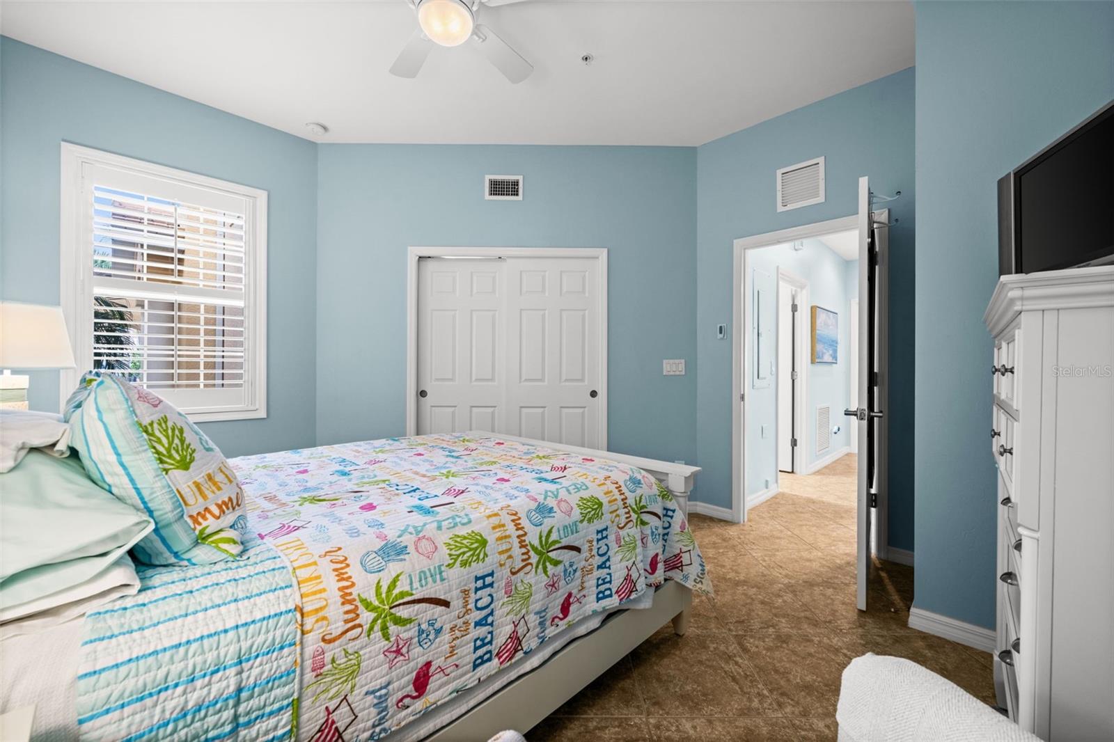 Image 23 of 33 For 10645 Pelican Preserve Boulevard A