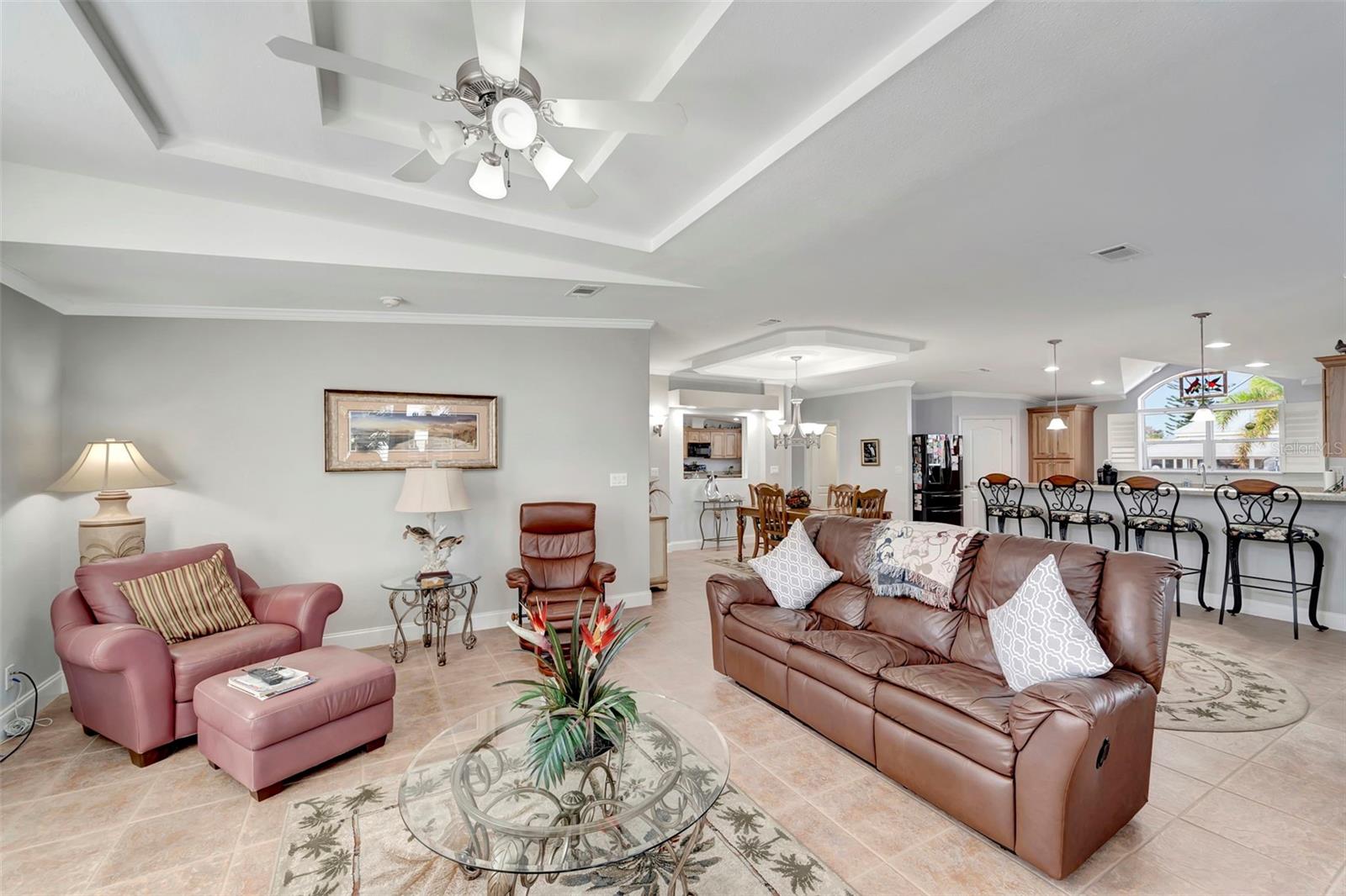 Image 10 of 45 For 16 Copenhagen Avenue