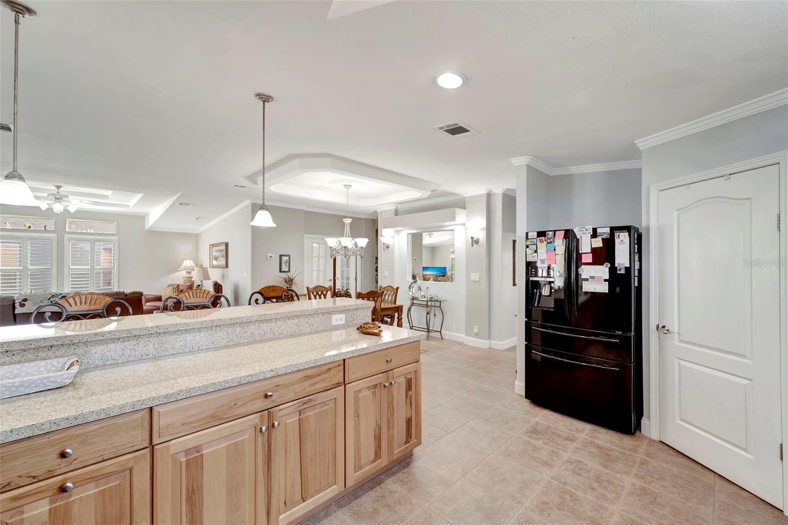 Image 17 of 45 For 16 Copenhagen Avenue