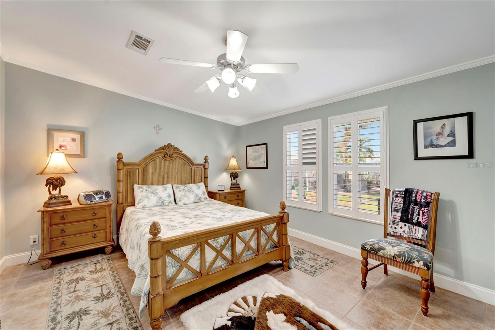 Image 19 of 45 For 16 Copenhagen Avenue