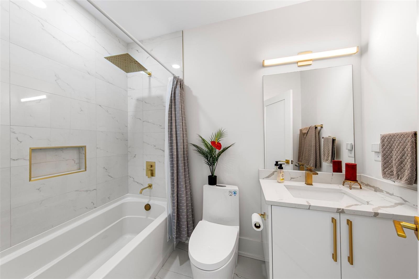 Image 11 of 46 For 2187 Main Street