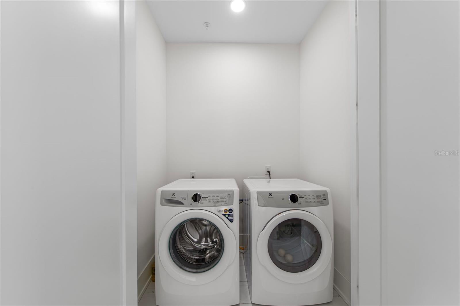 Image 30 of 46 For 2187 Main Street