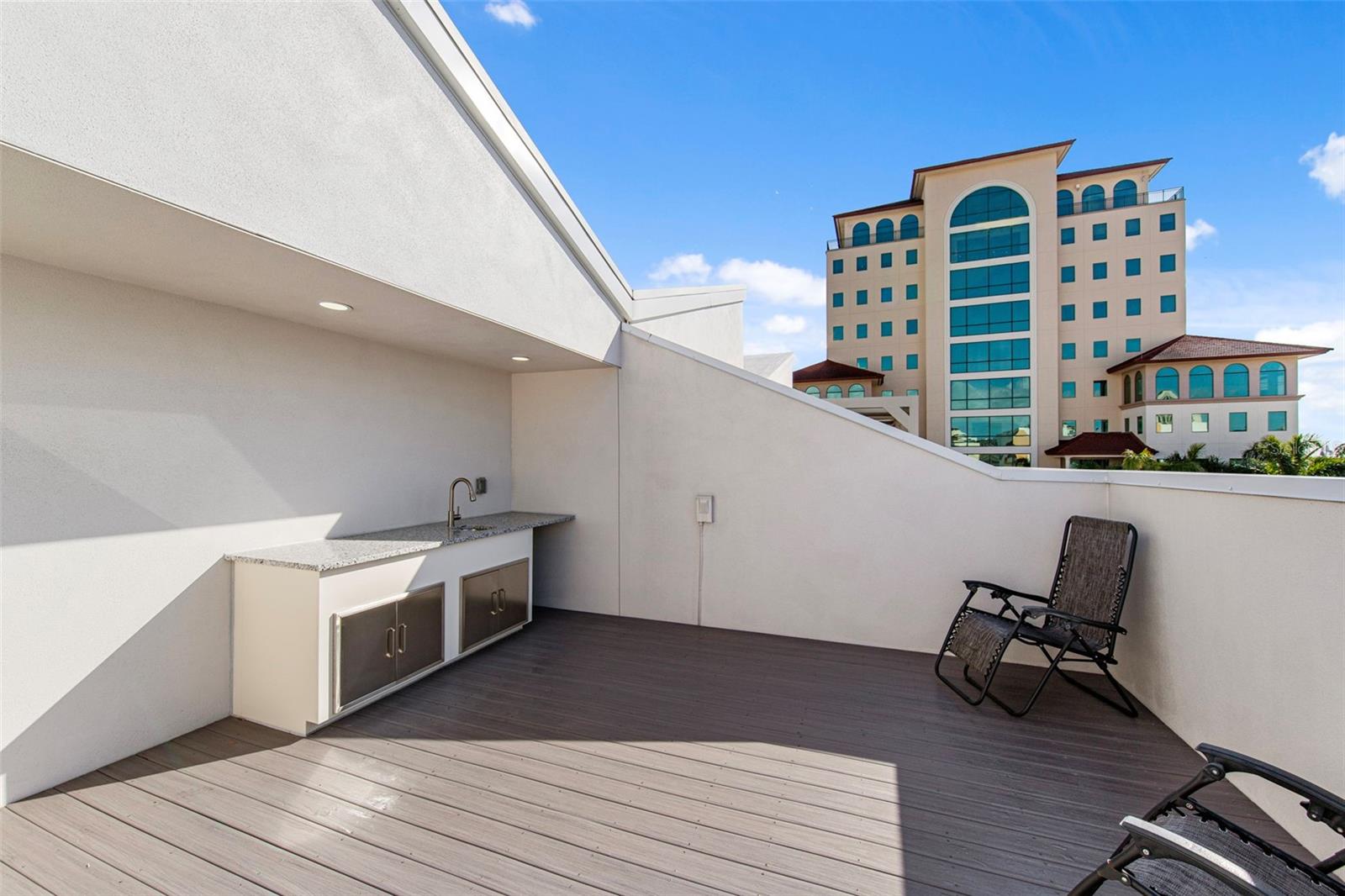 Image 39 of 46 For 2187 Main Street