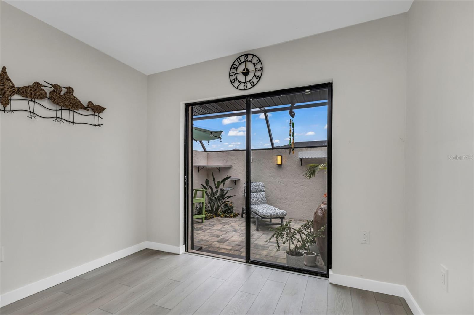 Image 12 of 43 For 232 Henry Street