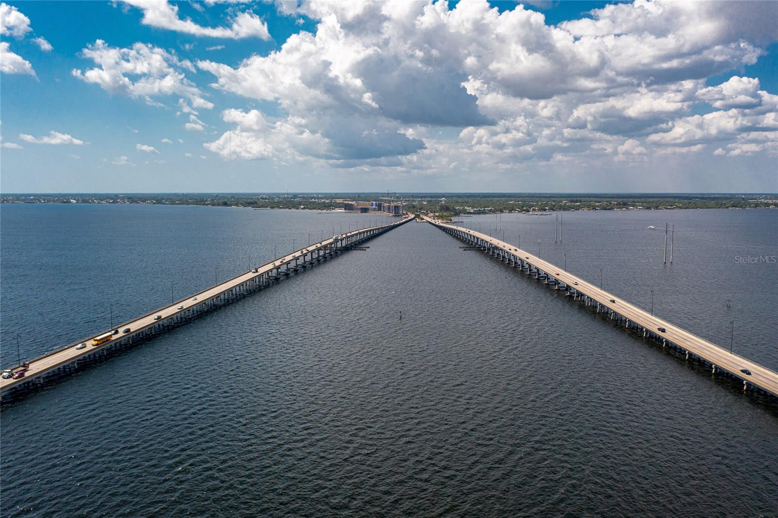 Image 16 of 33 For 601 Shreve Street 66a