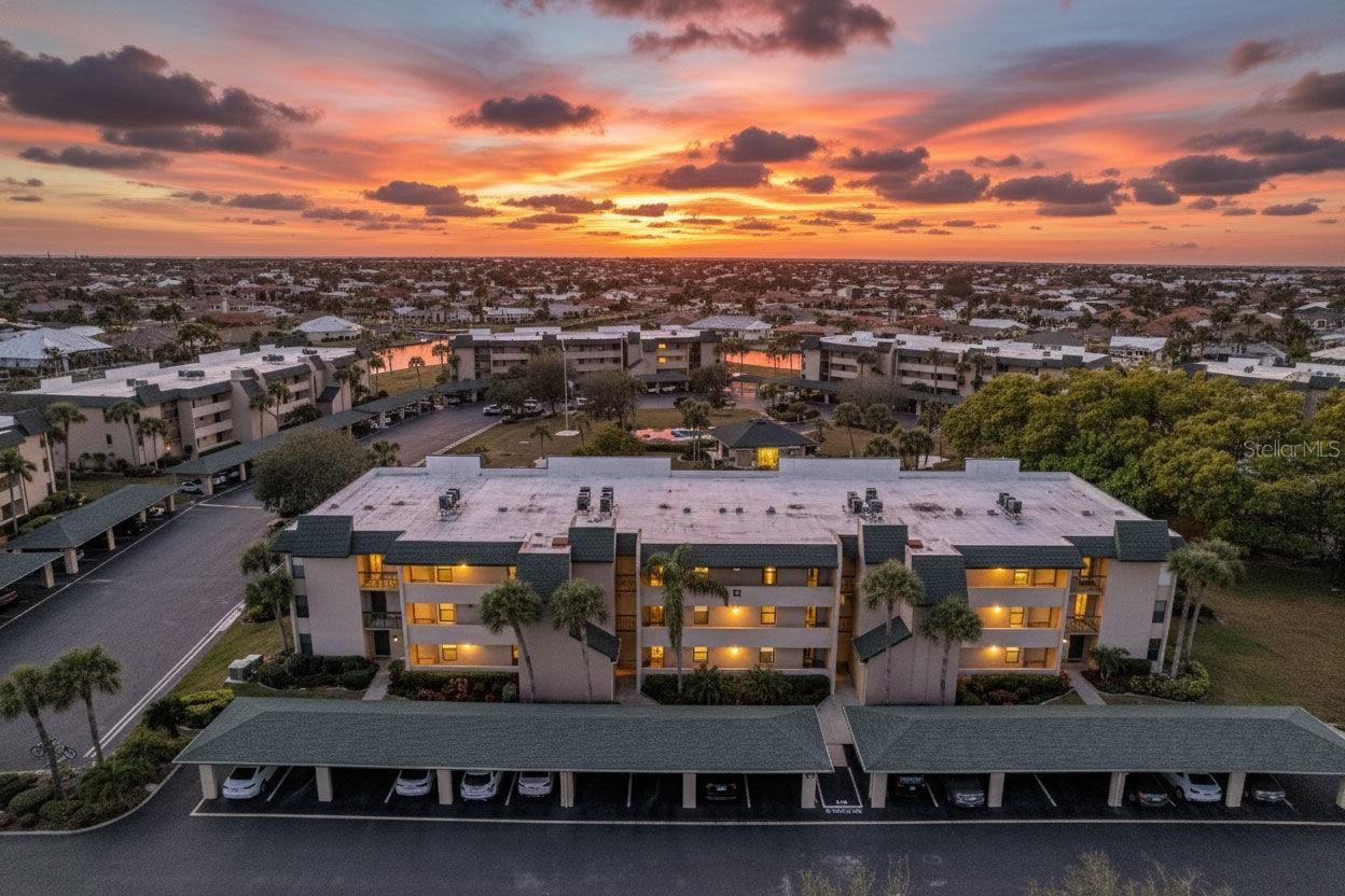 Image 7 of 33 For 601 Shreve Street 66a