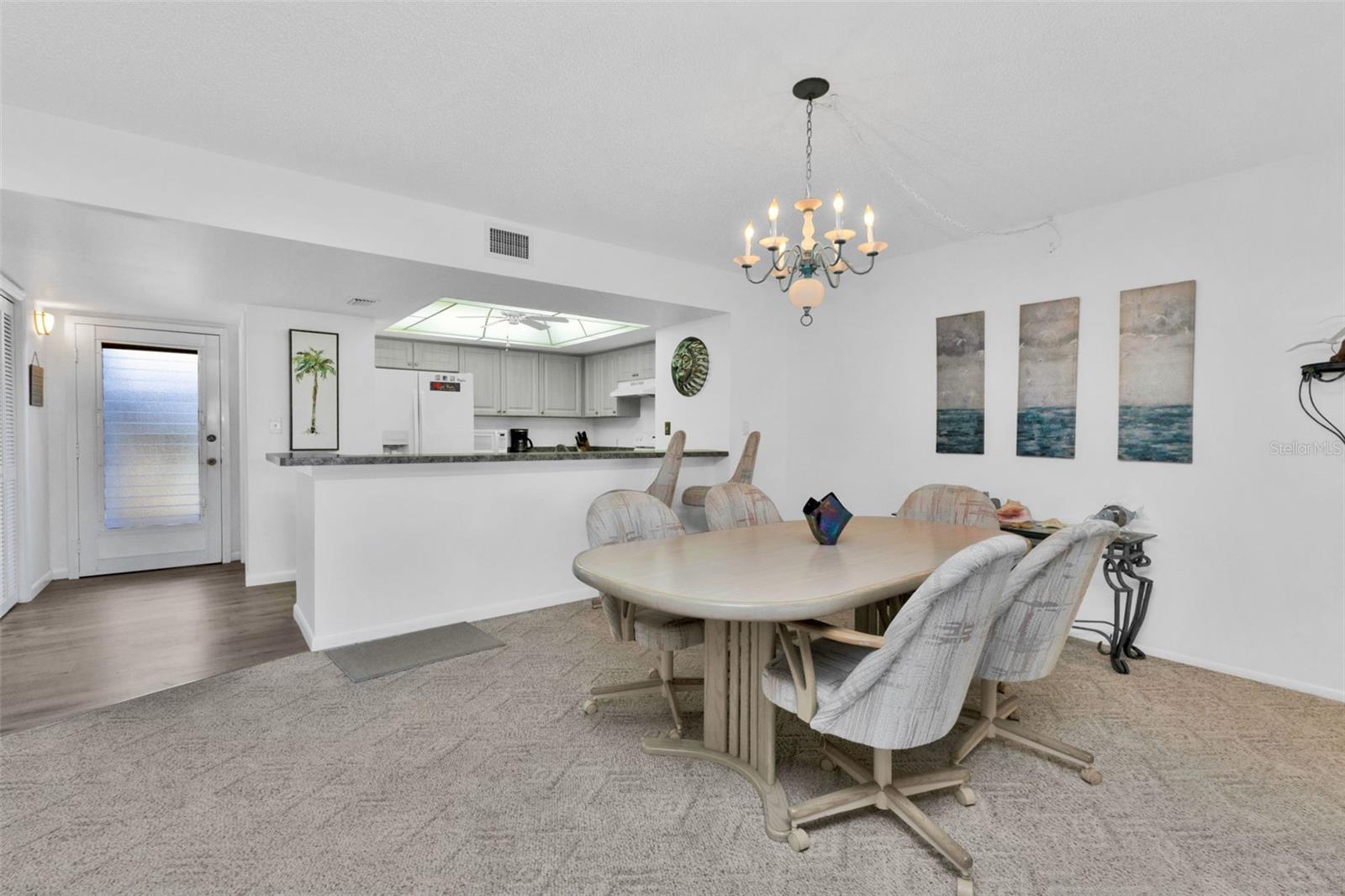 Image 9 of 33 For 601 Shreve Street 66a