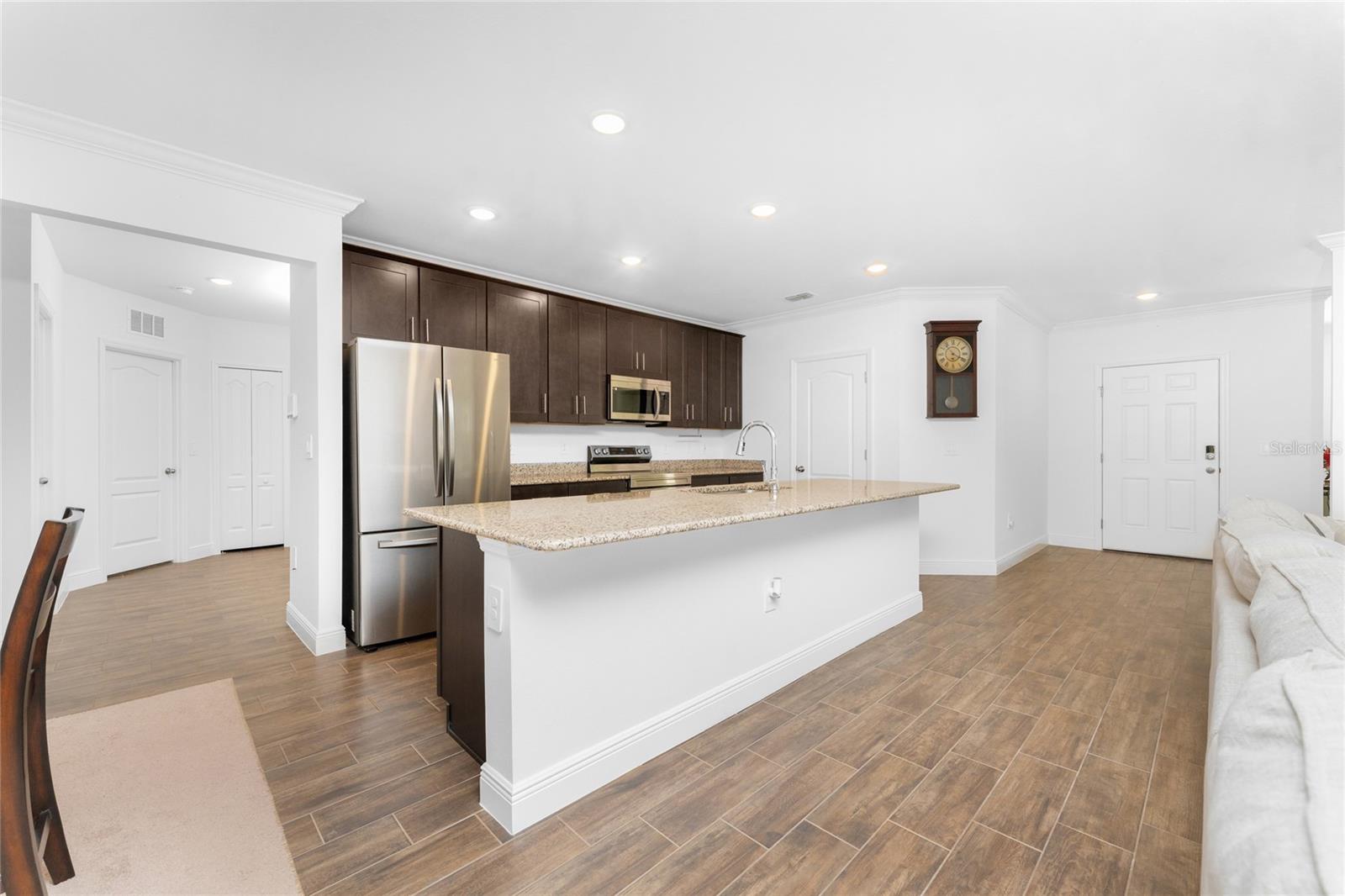 Image 13 of 59 For 4080 Collingswood Boulevard