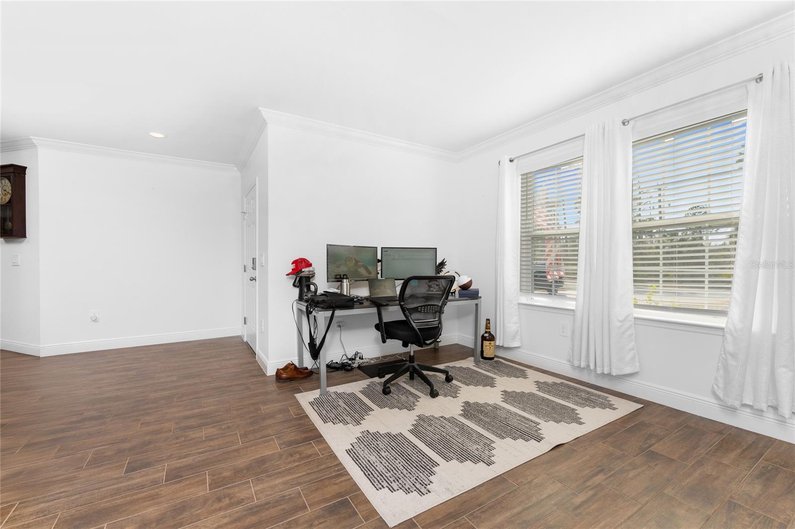 Image 6 of 59 For 4080 Collingswood Boulevard
