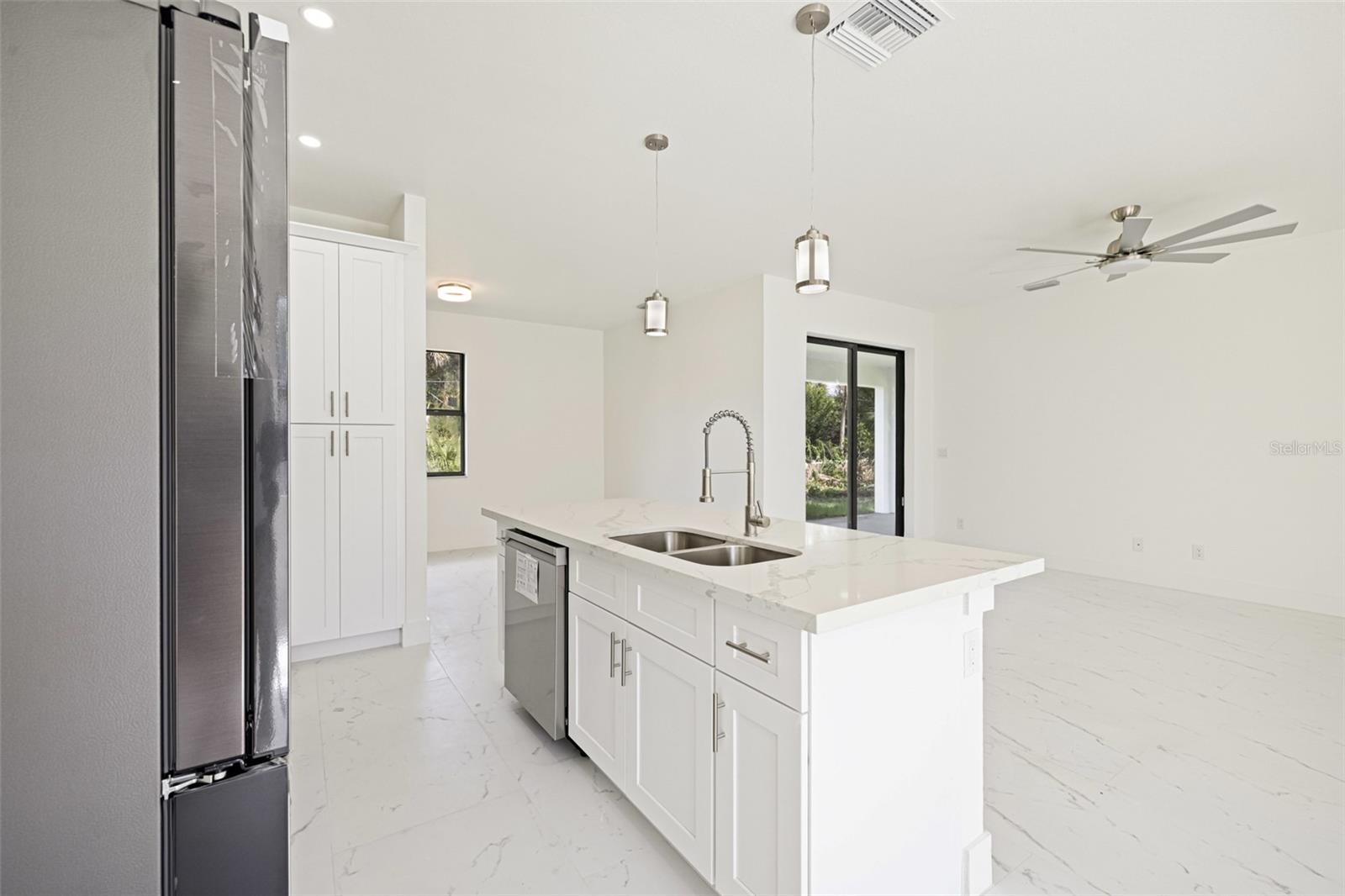 Image 16 of 35 For 355 Milton Street