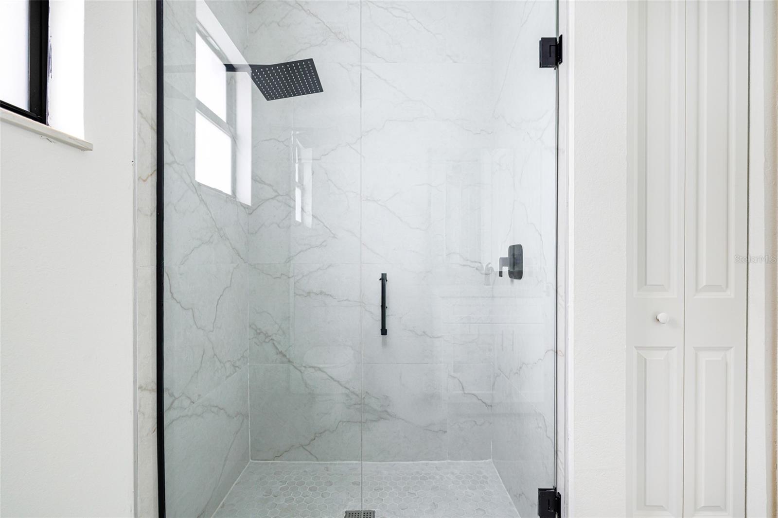 Image 23 of 40 For 16290 Banyan Avenue