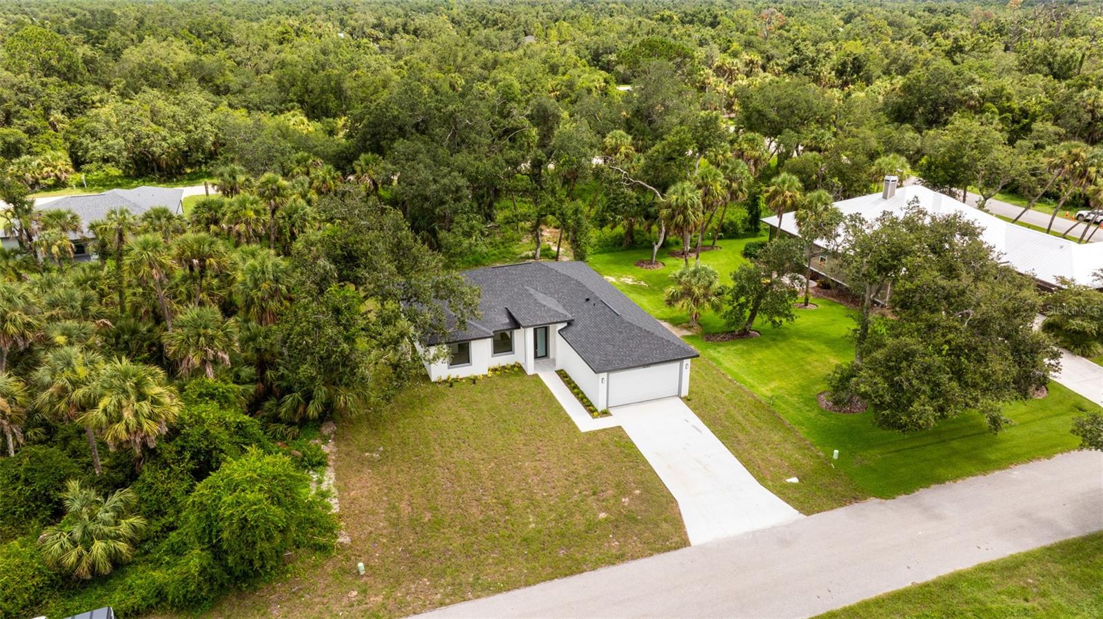 Image 36 of 40 For 16290 Banyan Avenue