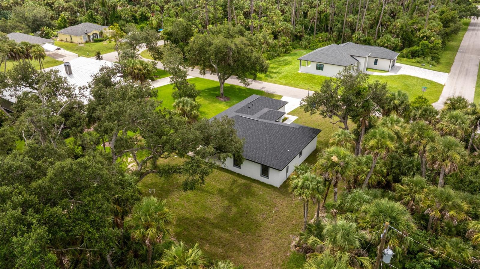 Image 38 of 40 For 16290 Banyan Avenue