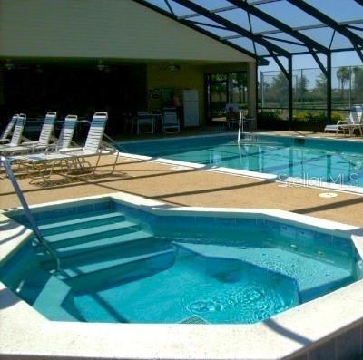 Image 28 of 28 For 4024 Oakview Drive I2