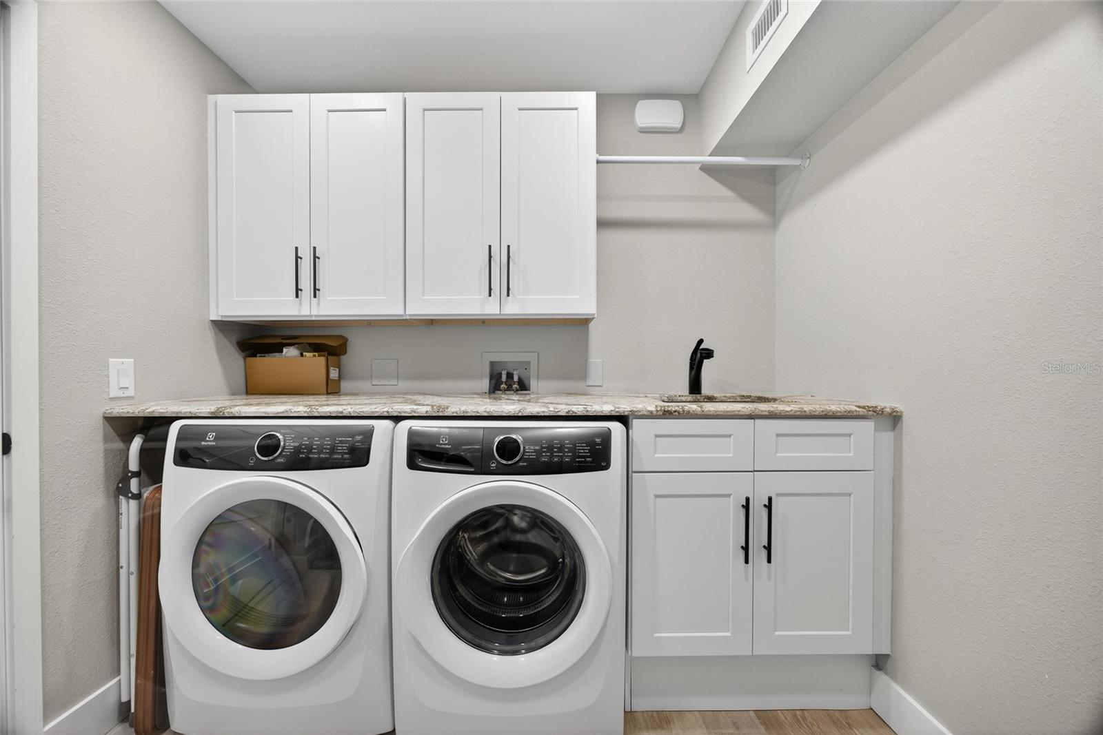 Image 28 of 44 For 1750 Jamaica Way 311