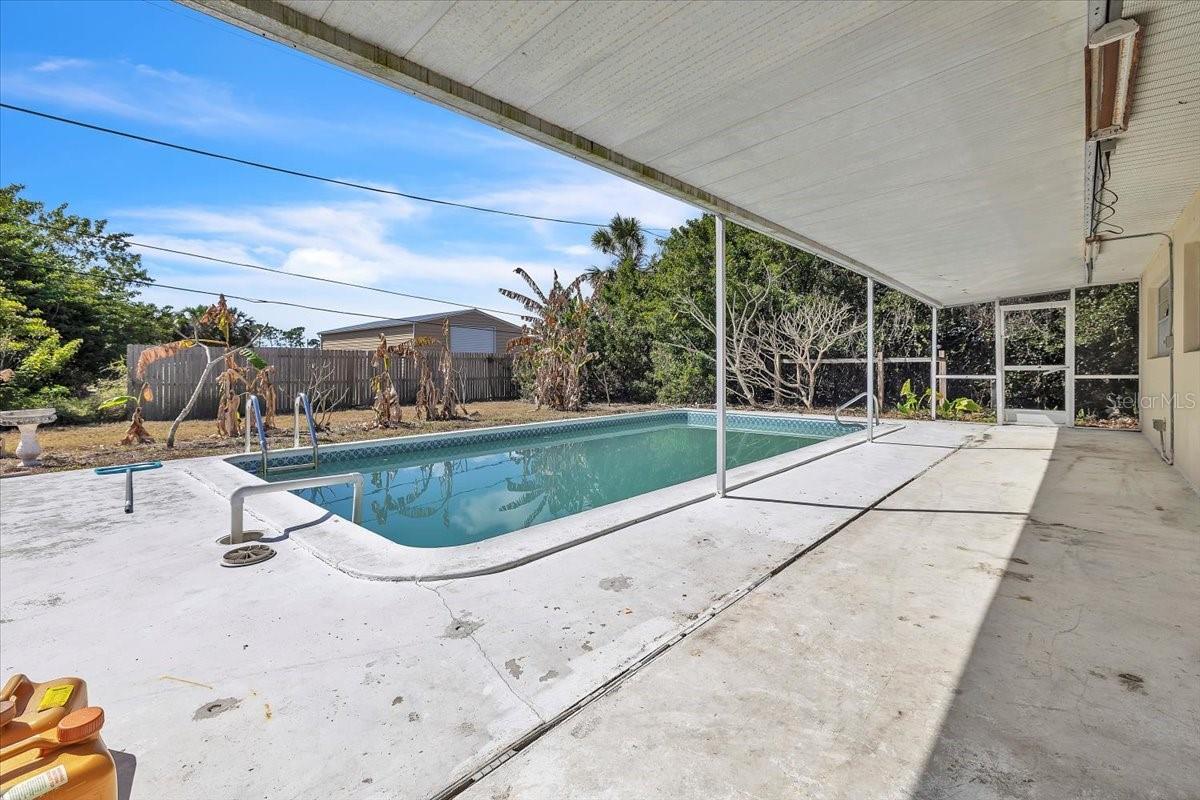 Image 30 of 44 For 22265 Niagara Avenue