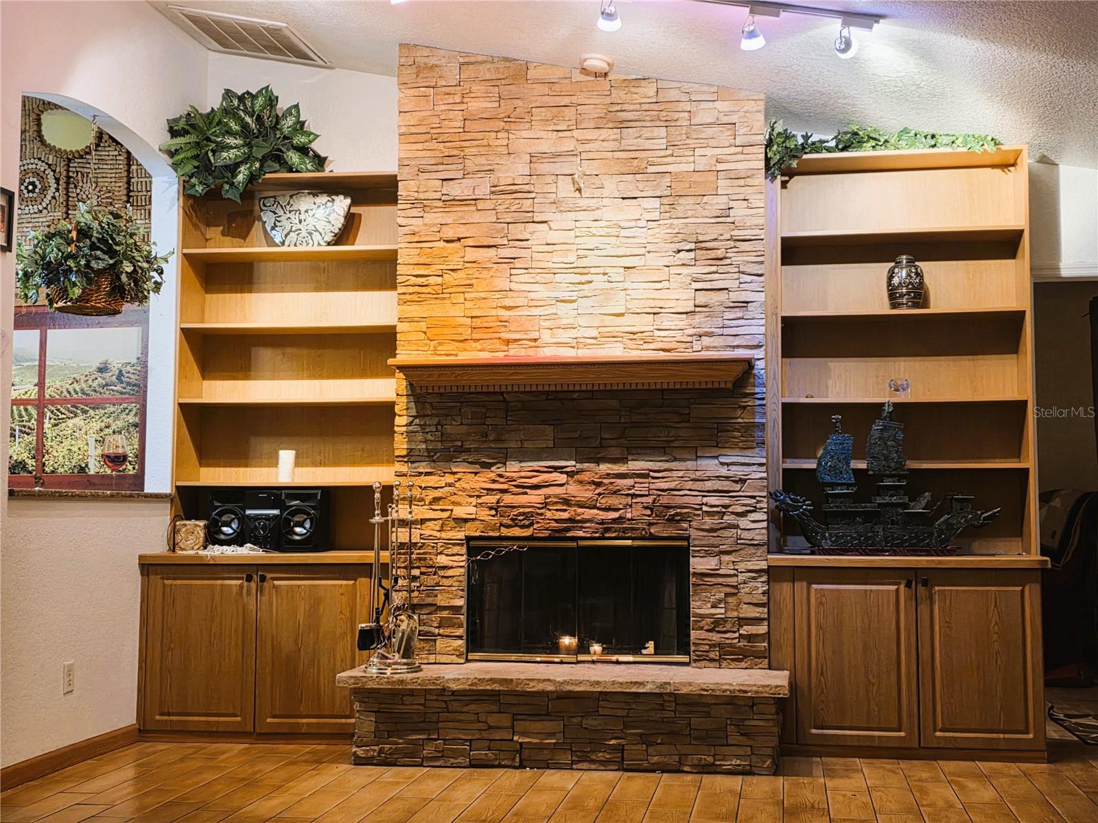 Image 17 of 74 For 20206 Astoria Avenue