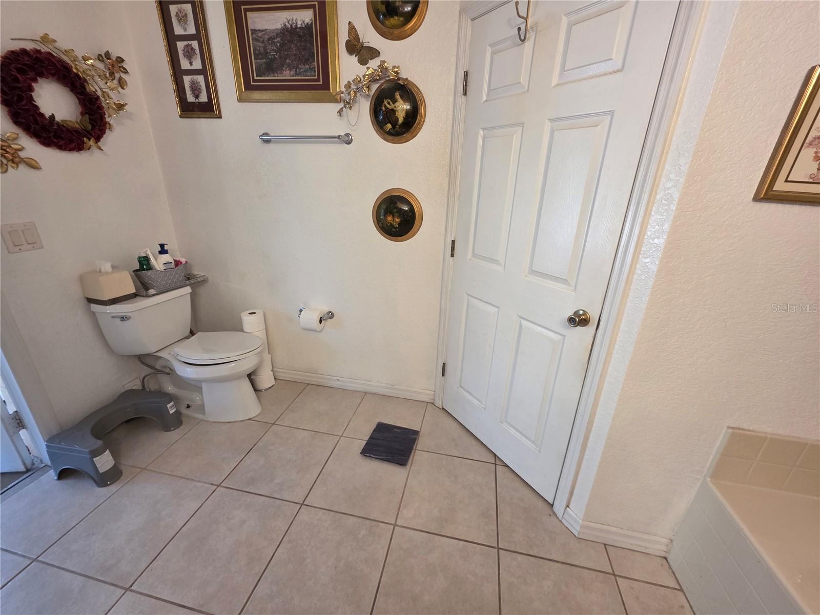 Image 29 of 74 For 20206 Astoria Avenue