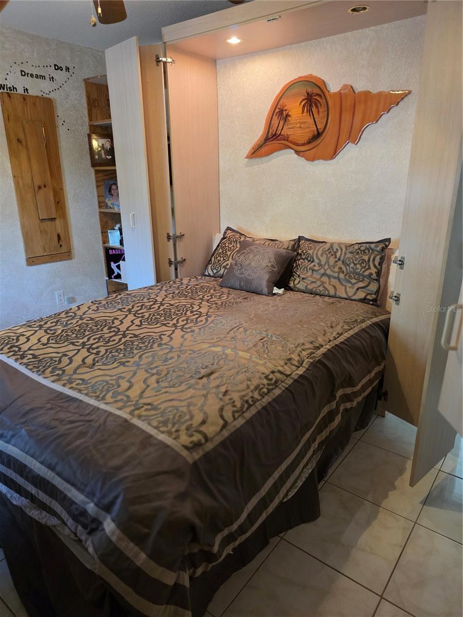 Image 36 of 74 For 20206 Astoria Avenue