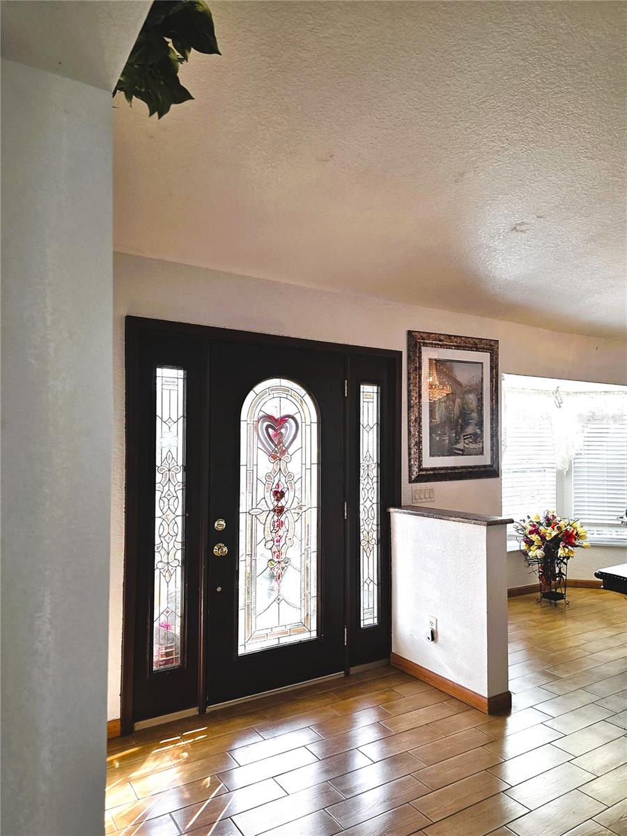 Image 6 of 74 For 20206 Astoria Avenue