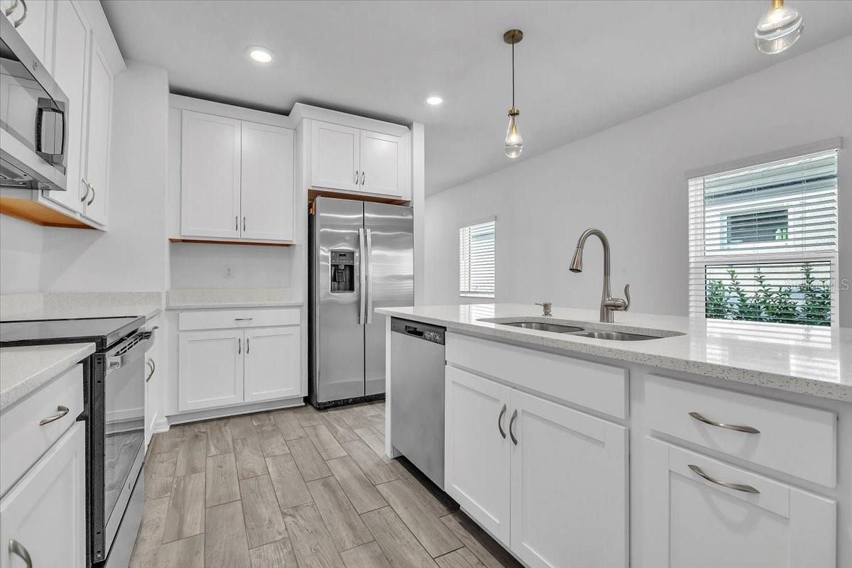 Image 13 of 43 For 1992 Sunset Preserve Way