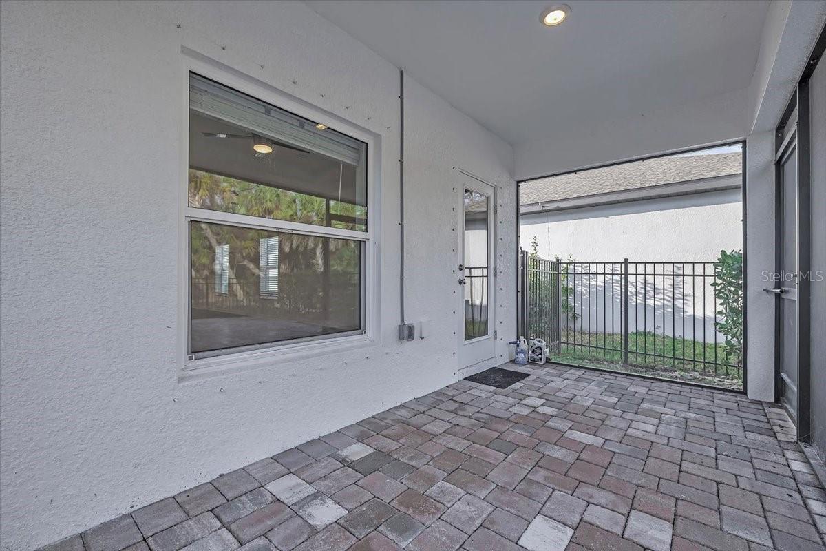 Image 28 of 43 For 1992 Sunset Preserve Way