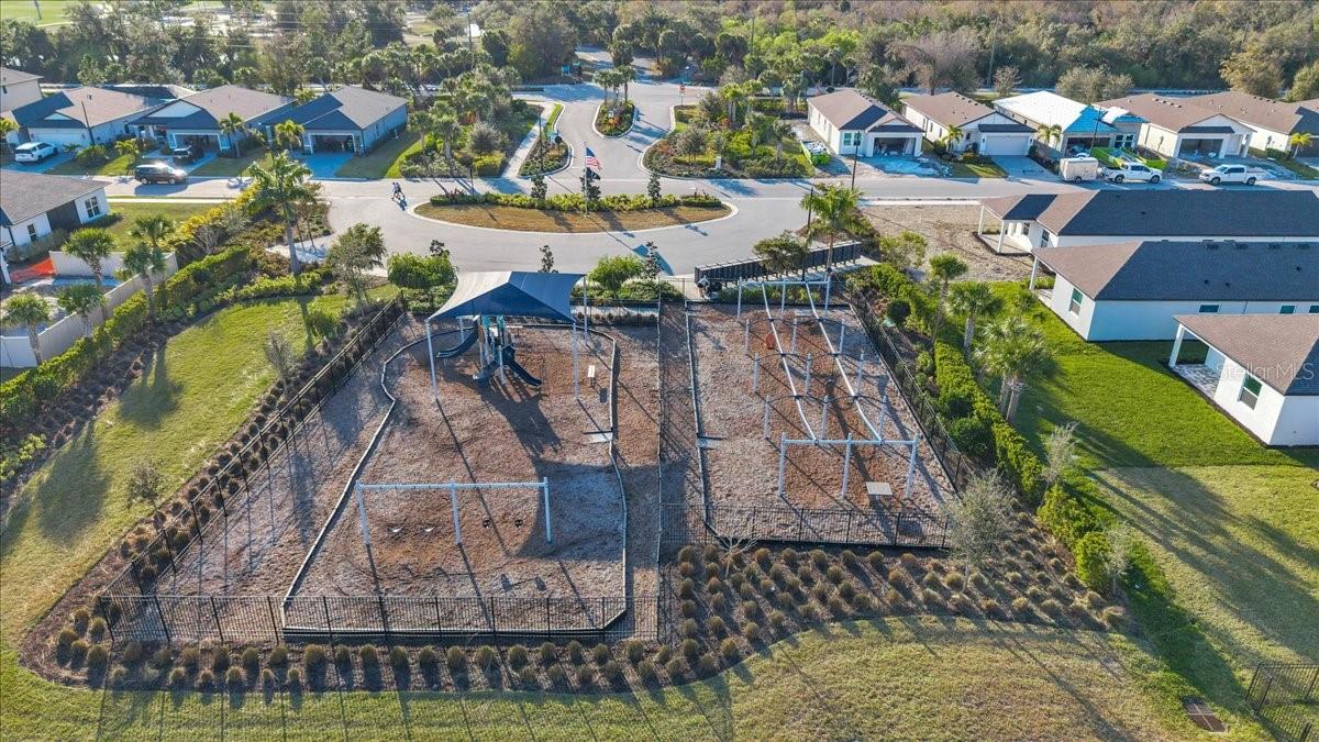 Image 40 of 43 For 1992 Sunset Preserve Way