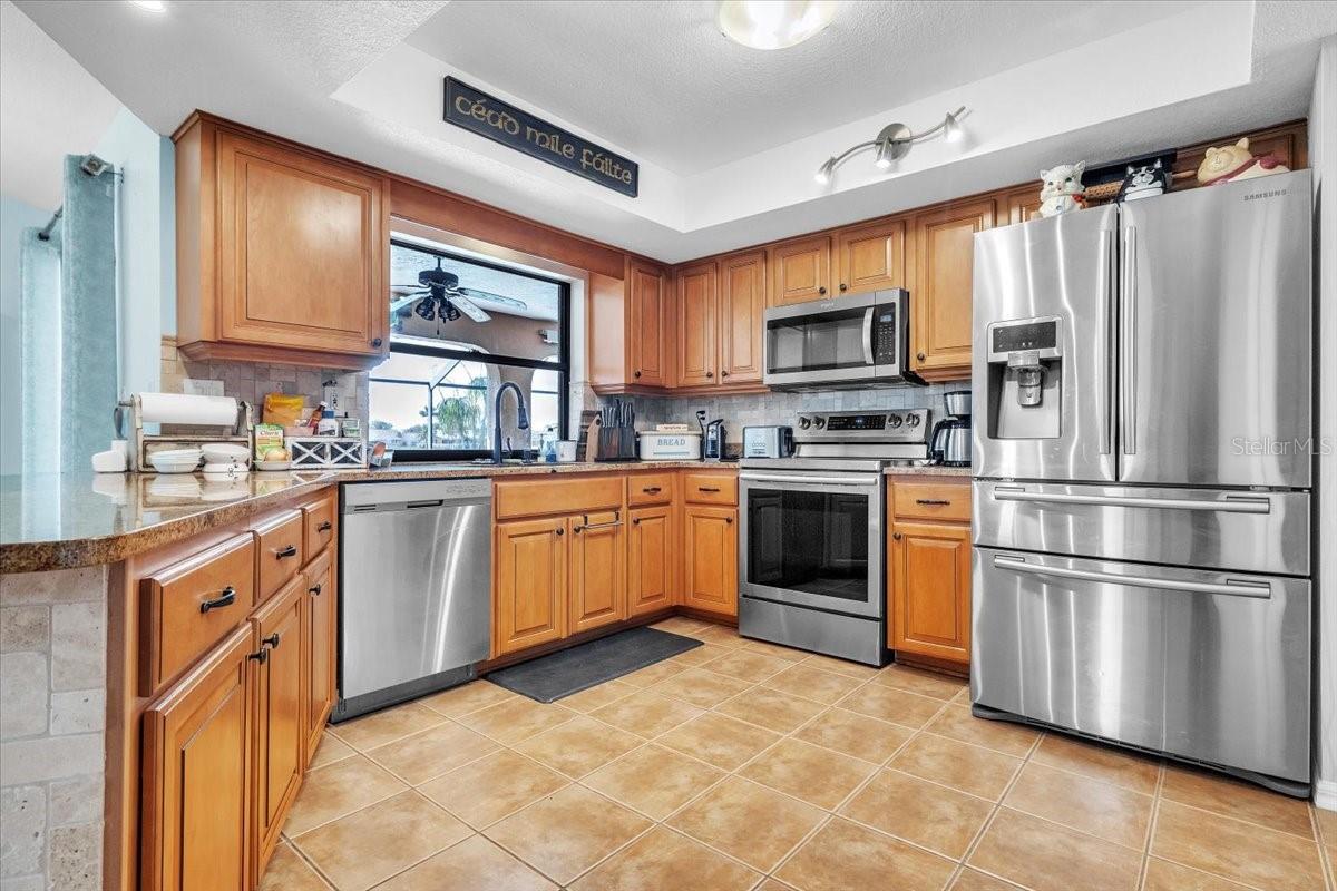 Image 13 of 51 For 12605 Kings Row