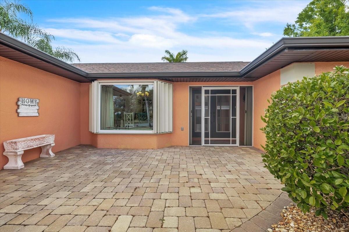 Image 3 of 51 For 12605 Kings Row