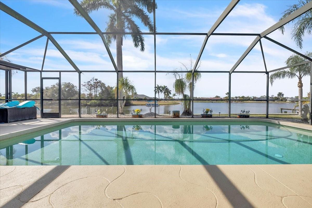 Image 37 of 51 For 12605 Kings Row