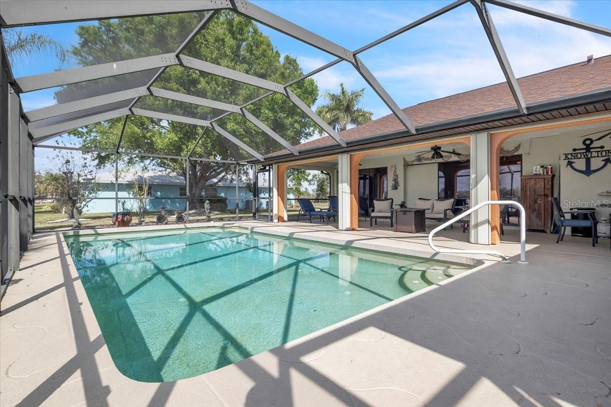 Image 38 of 51 For 12605 Kings Row