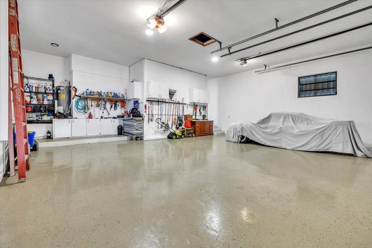 Image 42 of 58 For 1116 Hawks Nest Court