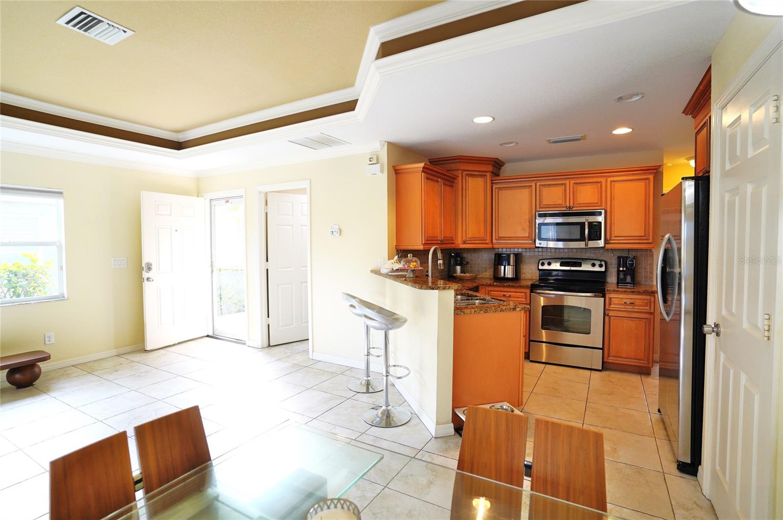 Image 12 of 55 For 12760 Lake Side Drive