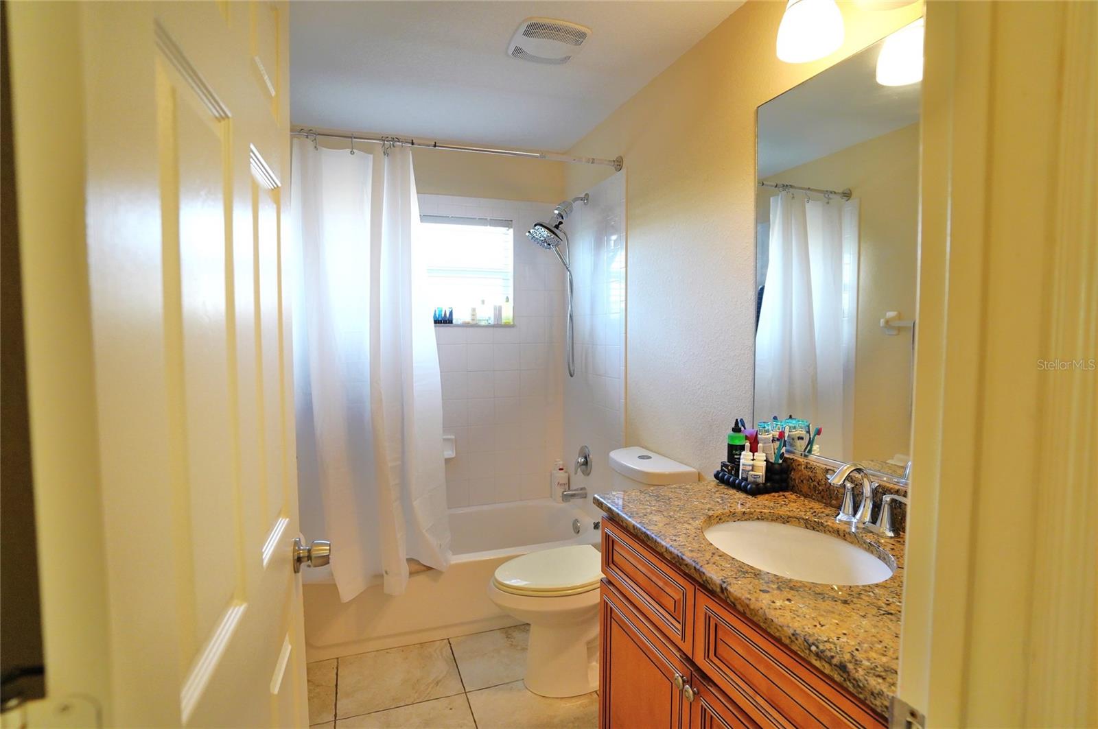 Image 17 of 55 For 12760 Lake Side Drive