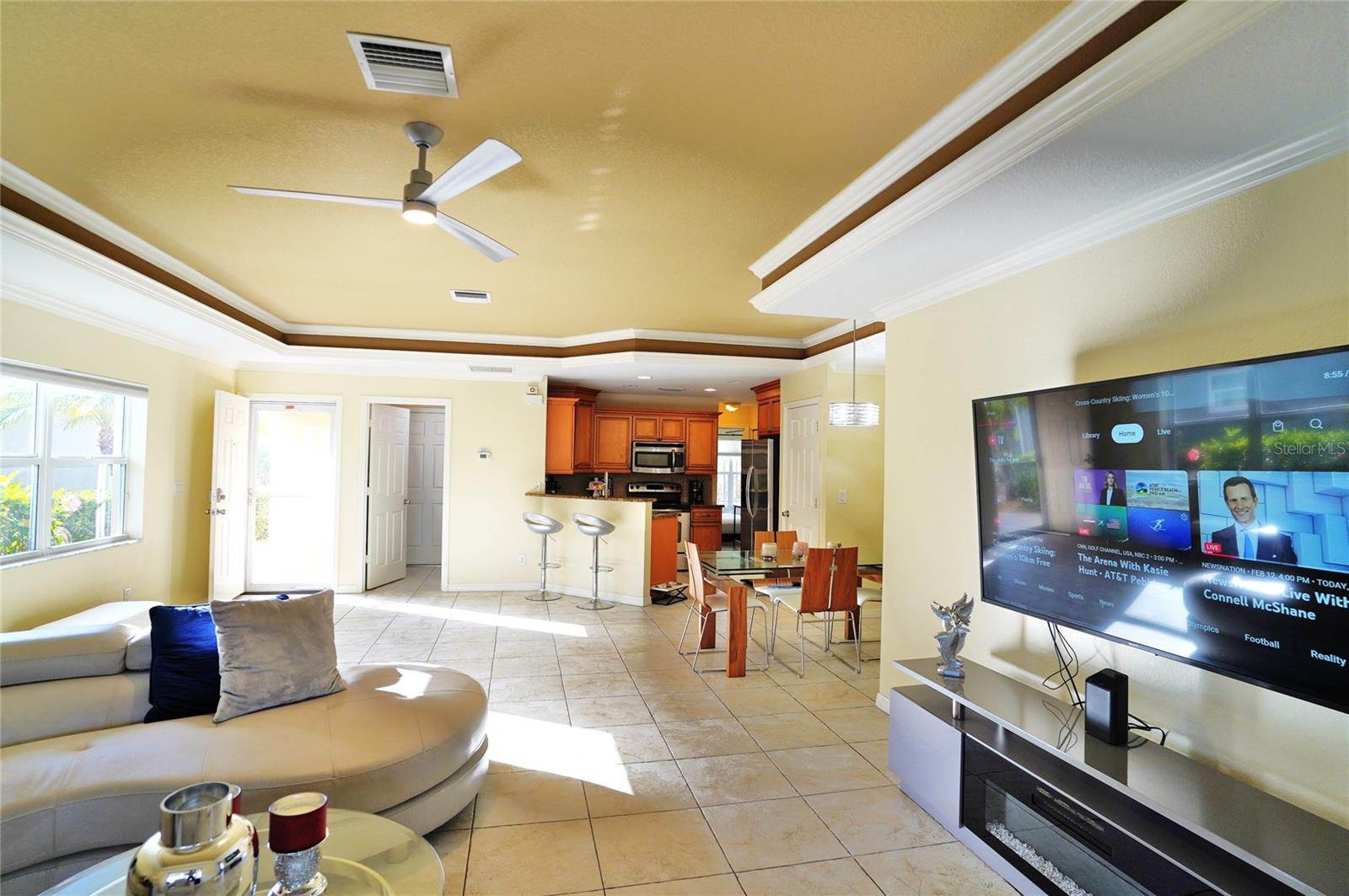 Image 18 of 55 For 12760 Lake Side Drive