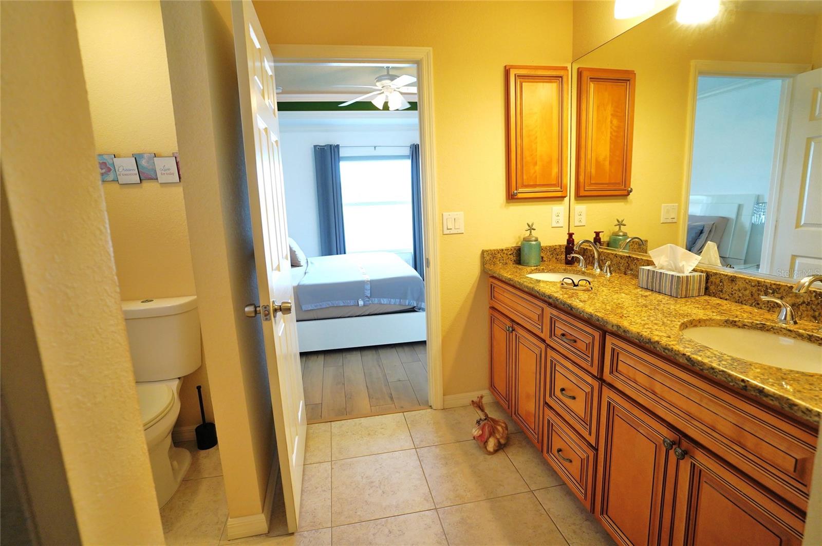 Image 24 of 55 For 12760 Lake Side Drive